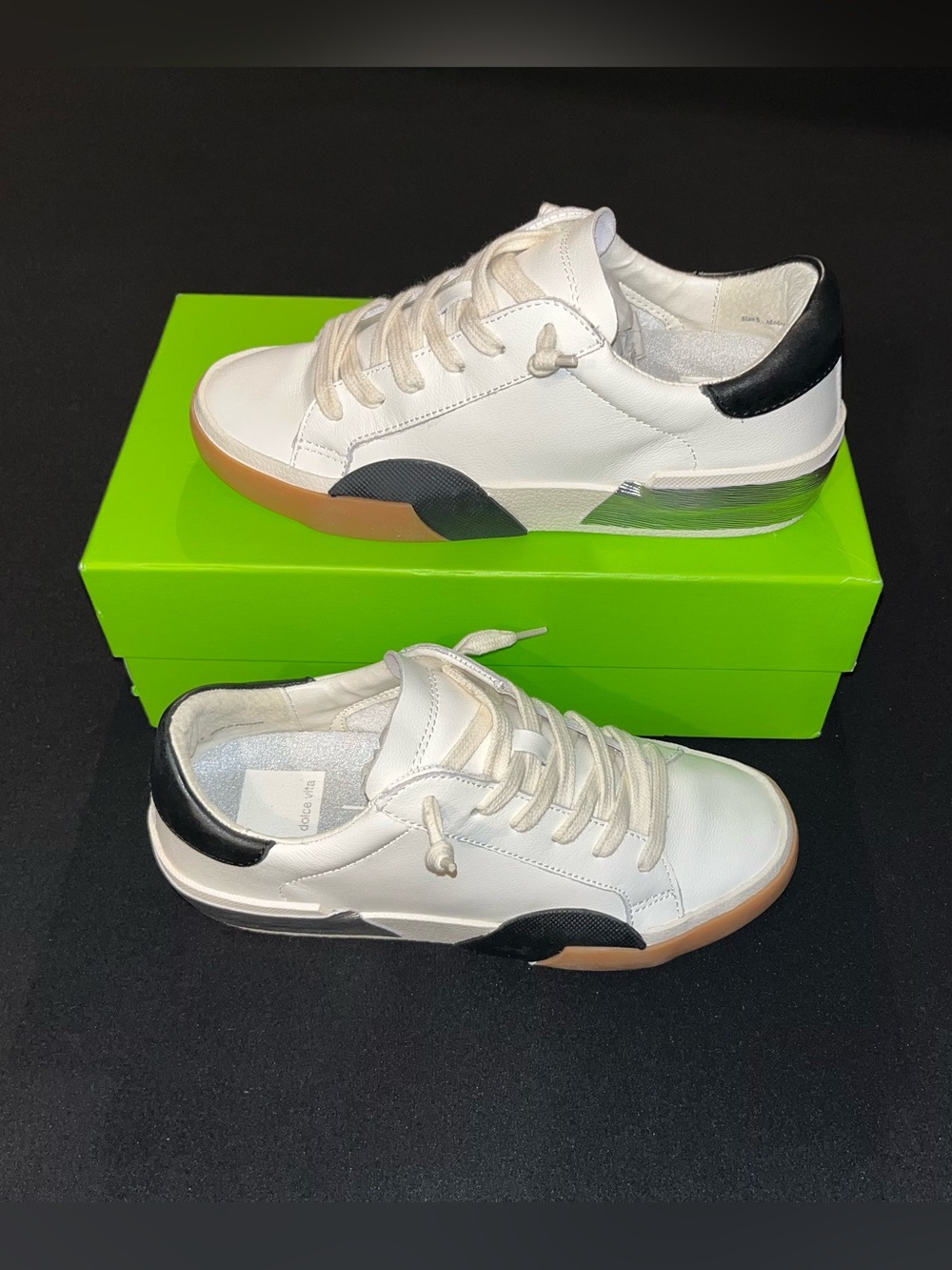 Dolce Vita Zina Lace Up Sneakers White & Black Leather Women’s Size 5
